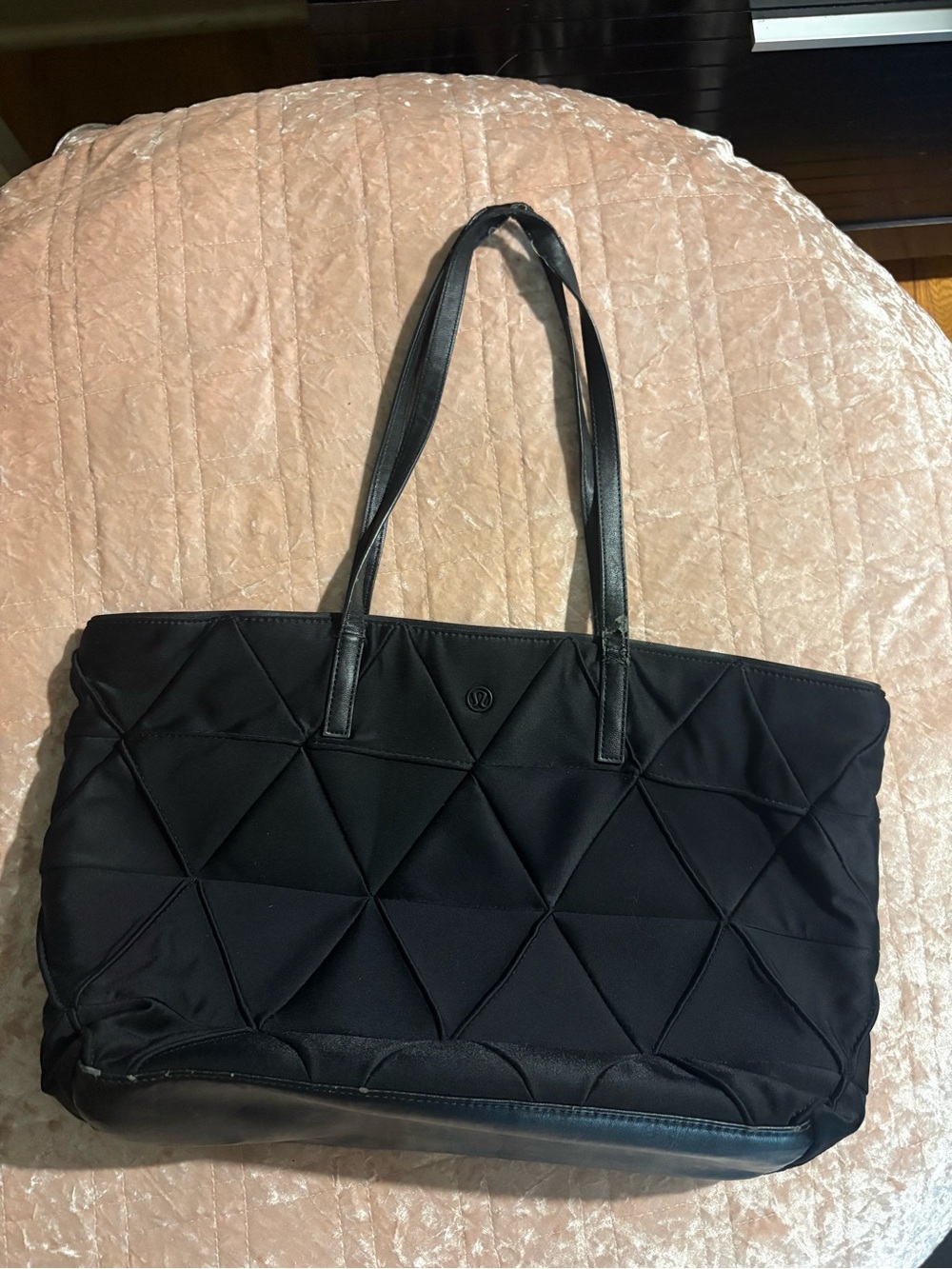 Lululemon For The Fun Of It Tote Quilted 13L
Black